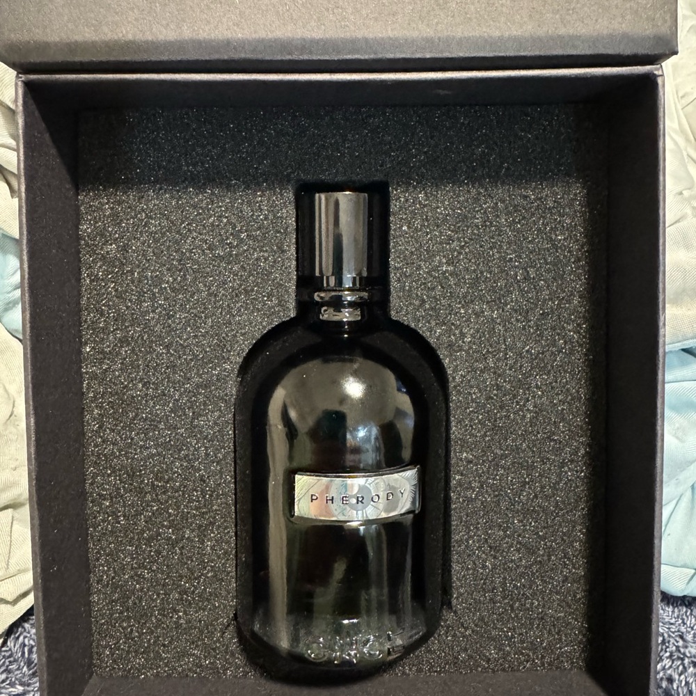PHERODY once perfume